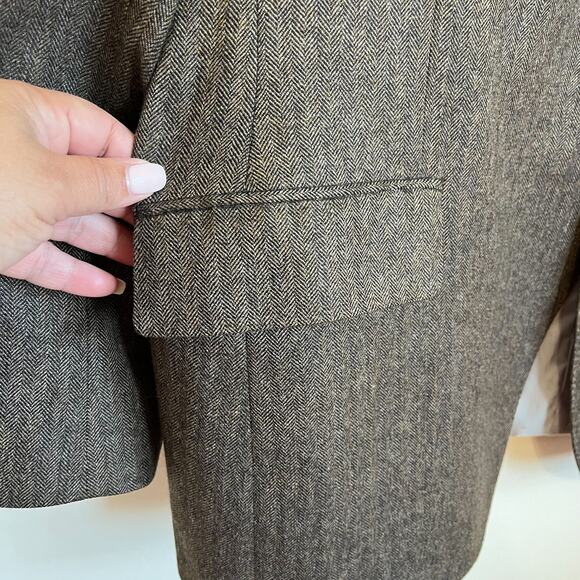 John W Nordstrom Cashmere Silk Blazer 46L Brown Herringbone 2 Button Sport Coat - Picture 7 of 11
